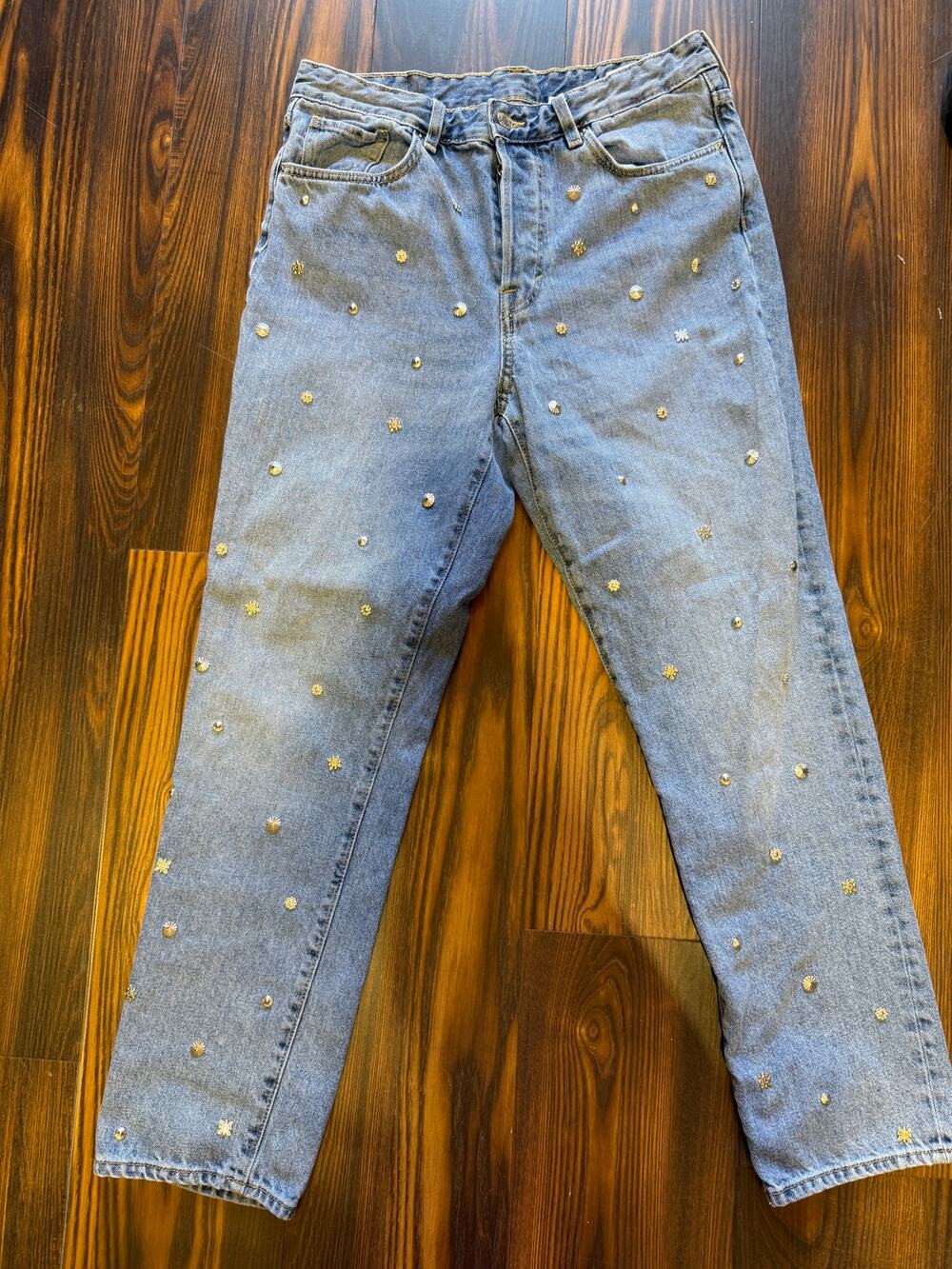 H&M Vintage Fit High Waisted Button Fly Silver Studded Denim Jeans Size 31 - Picture 1 of 11